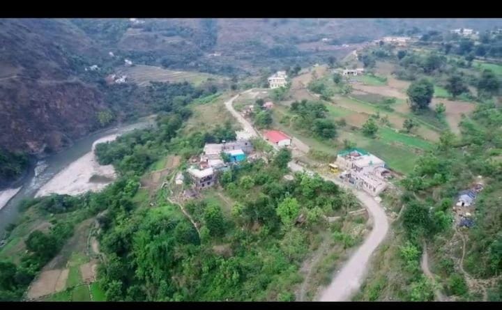 Enjoy Nature at Yamuna Valley Stay Apartment in Uttarakhand