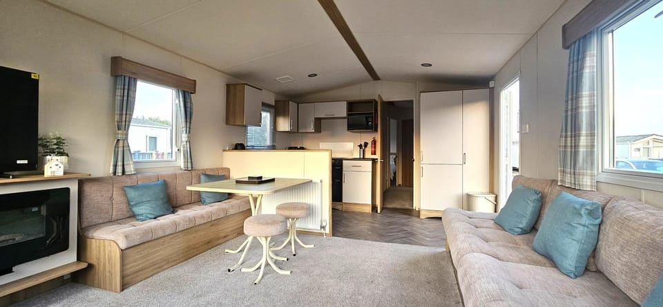 Abi Summer Breeze - West Sands Campground/ 
RV Resort in Selsey