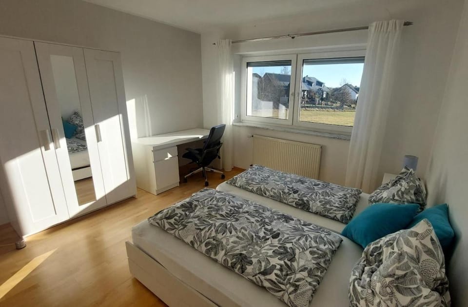 Bed, Photo of the whole room, Bedroom, wardrobe