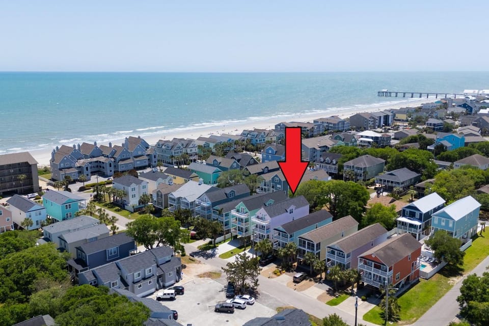 A Little Pink House House in Surfside Beach