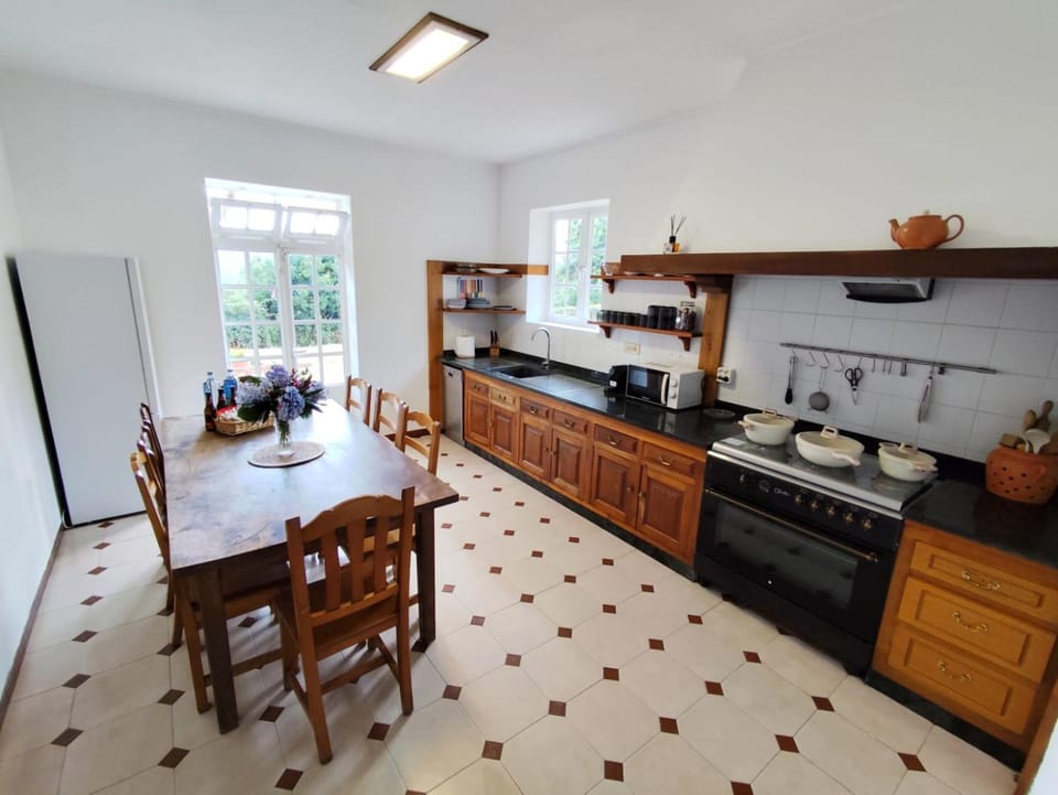 Kitchen or kitchenette, oven, stove, toaster