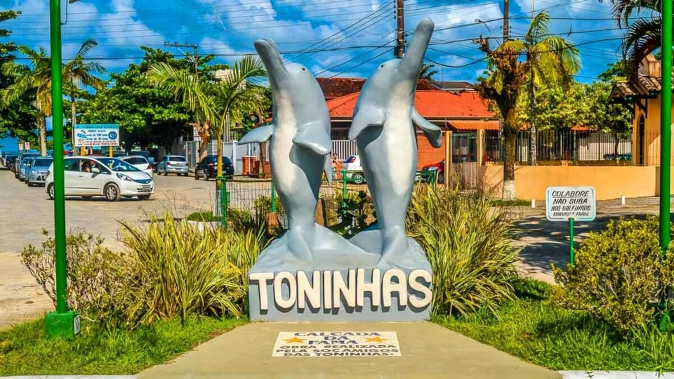 Nearby landmark, Neighbourhood