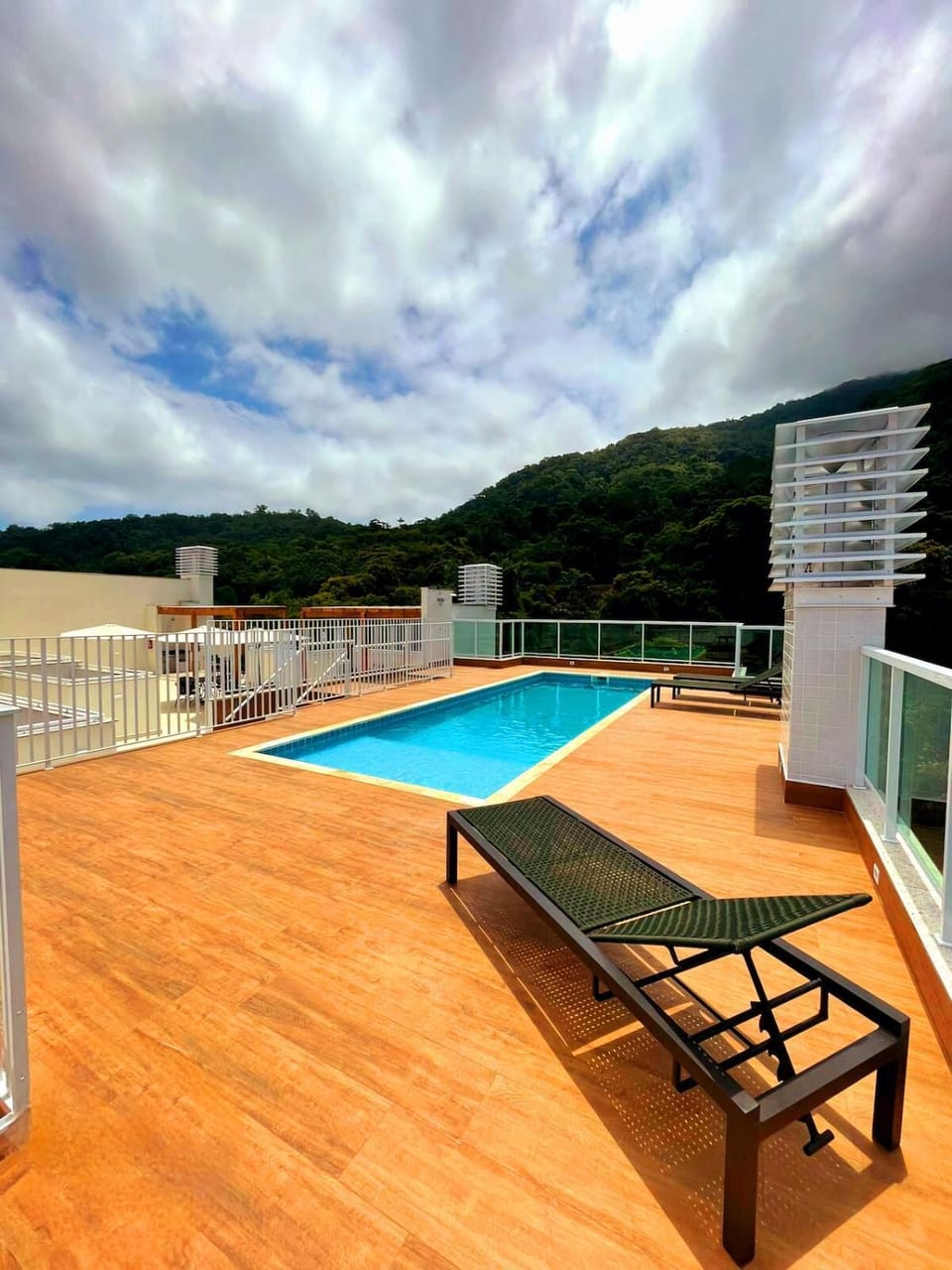 Day, Natural landscape, View (from property/room), Balcony/Terrace, Mountain view, Pool view, Swimming pool, sunbed