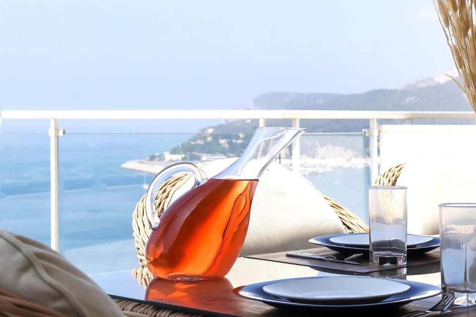Balcony/Terrace, Dining area, Mountain view, Sea view