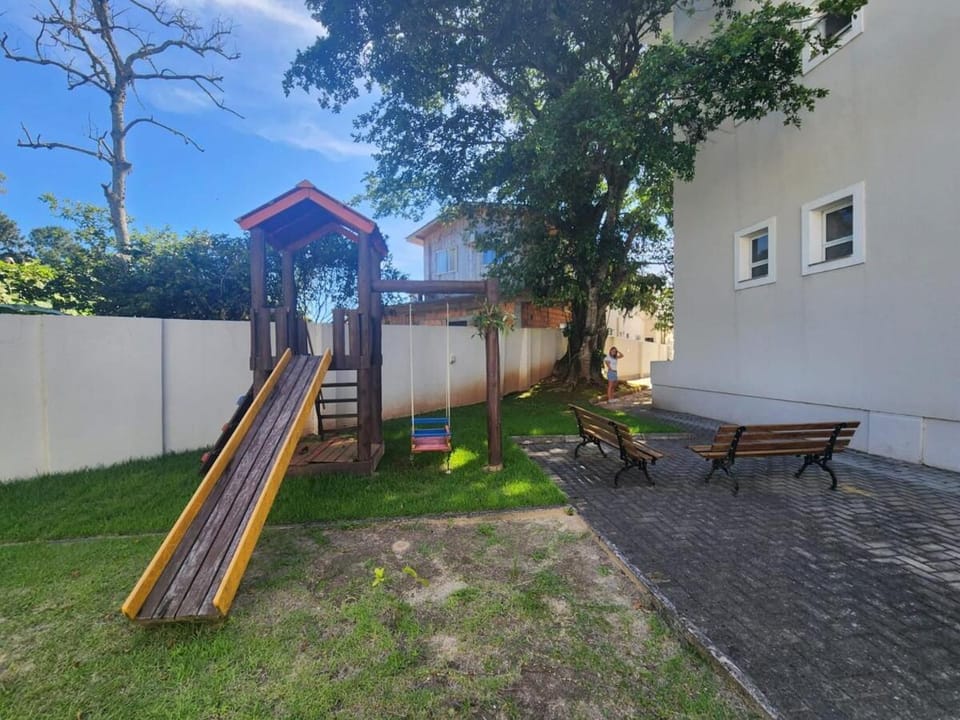 C192 Lindo apartamento de duas suítes na praia Cachoeira Apartment in Florianopolis