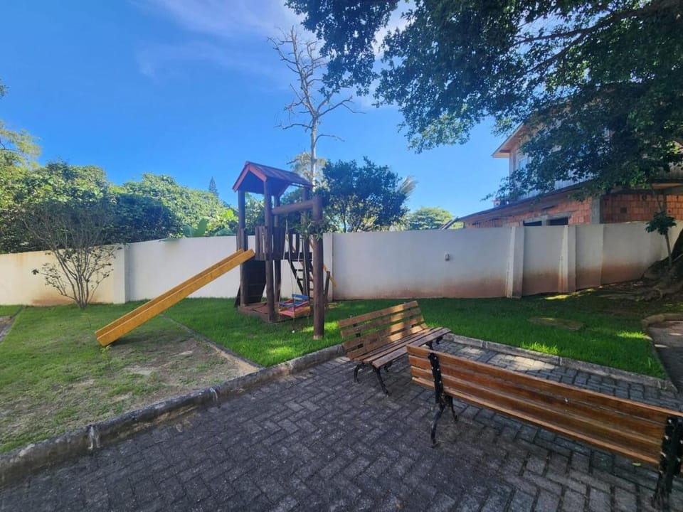 C192 Lindo apartamento de duas suítes na praia Cachoeira Apartment in Florianopolis