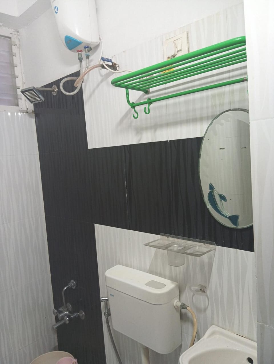 Self checkin4Couples & Family friendly Entire 2 BHK Apartment in Ahmedabad