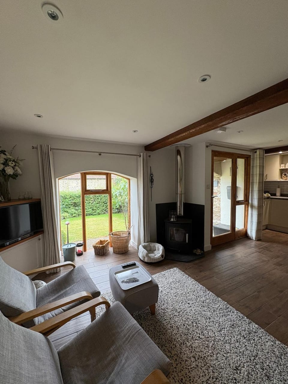 Communal lounge/ TV room, TV and multimedia, Living room, Evening entertainment