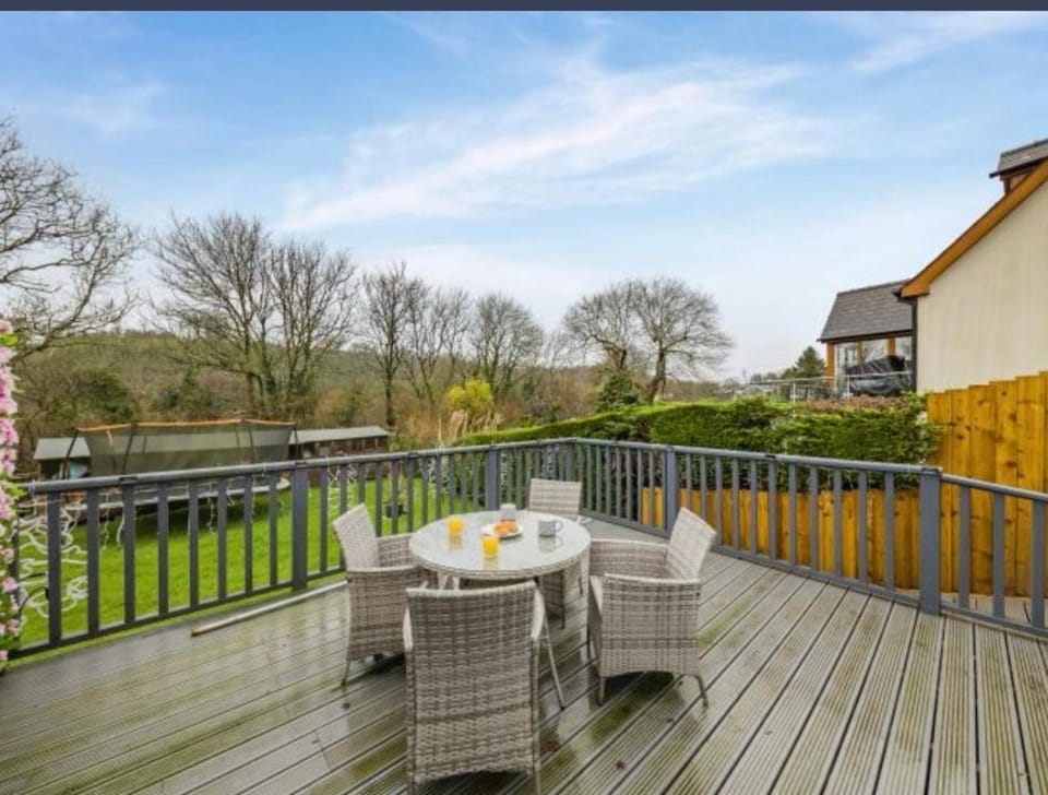 Pinecroft Apartment in Amroth