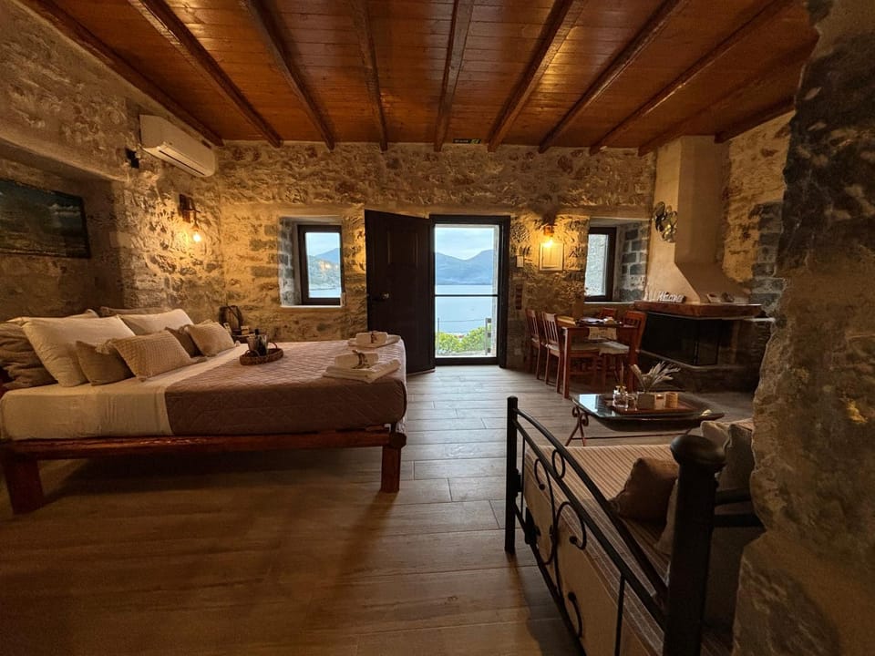 Villa Lagadaki the sea view Villa in Peloponnese Region