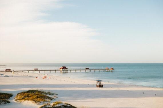 Waterfront Corner Suite Heated Pool Near Beach Apartment in Clearwater Beach