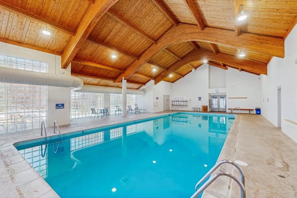 Quicksilver 1654 Apartment in Keystone