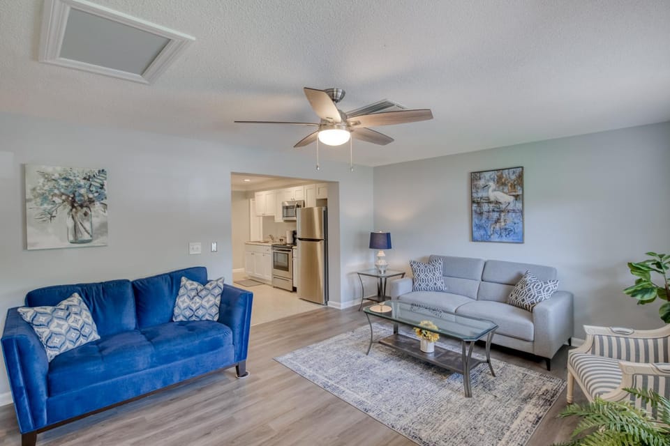 Coconut Grove Singer Island - Unit 1 Apartment in Riviera Beach