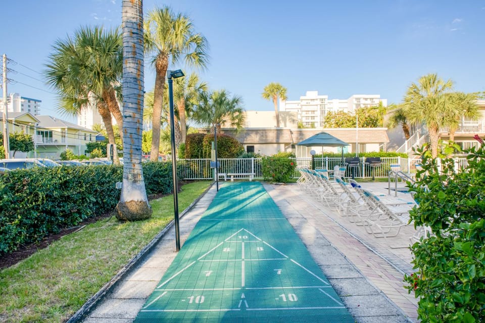 Floranada 5 Apartment in Pompano Beach