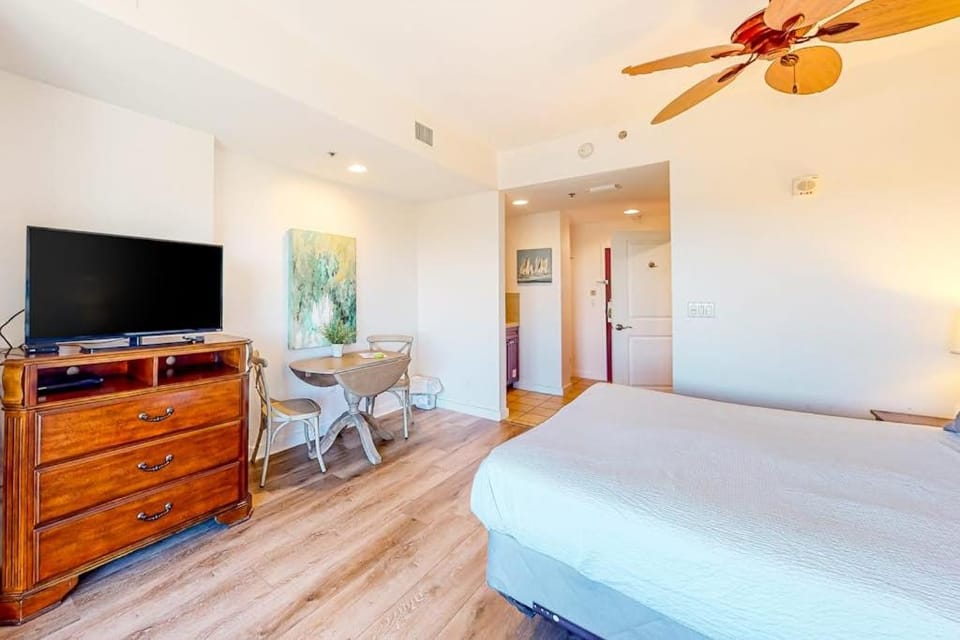 Luau I 6911 Apartment in Miramar Beach