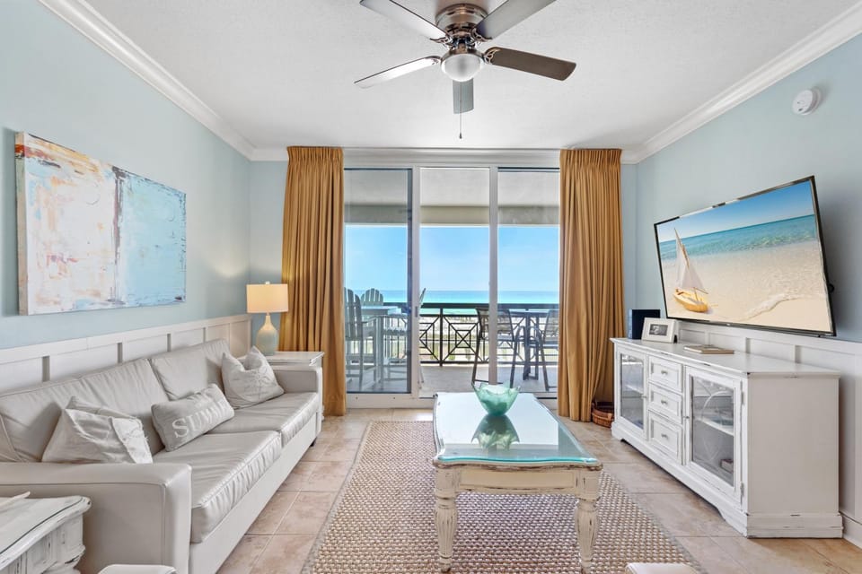 Azure 212 - Oceanfront Luxury Beach Condo Apartment in Okaloosa Island