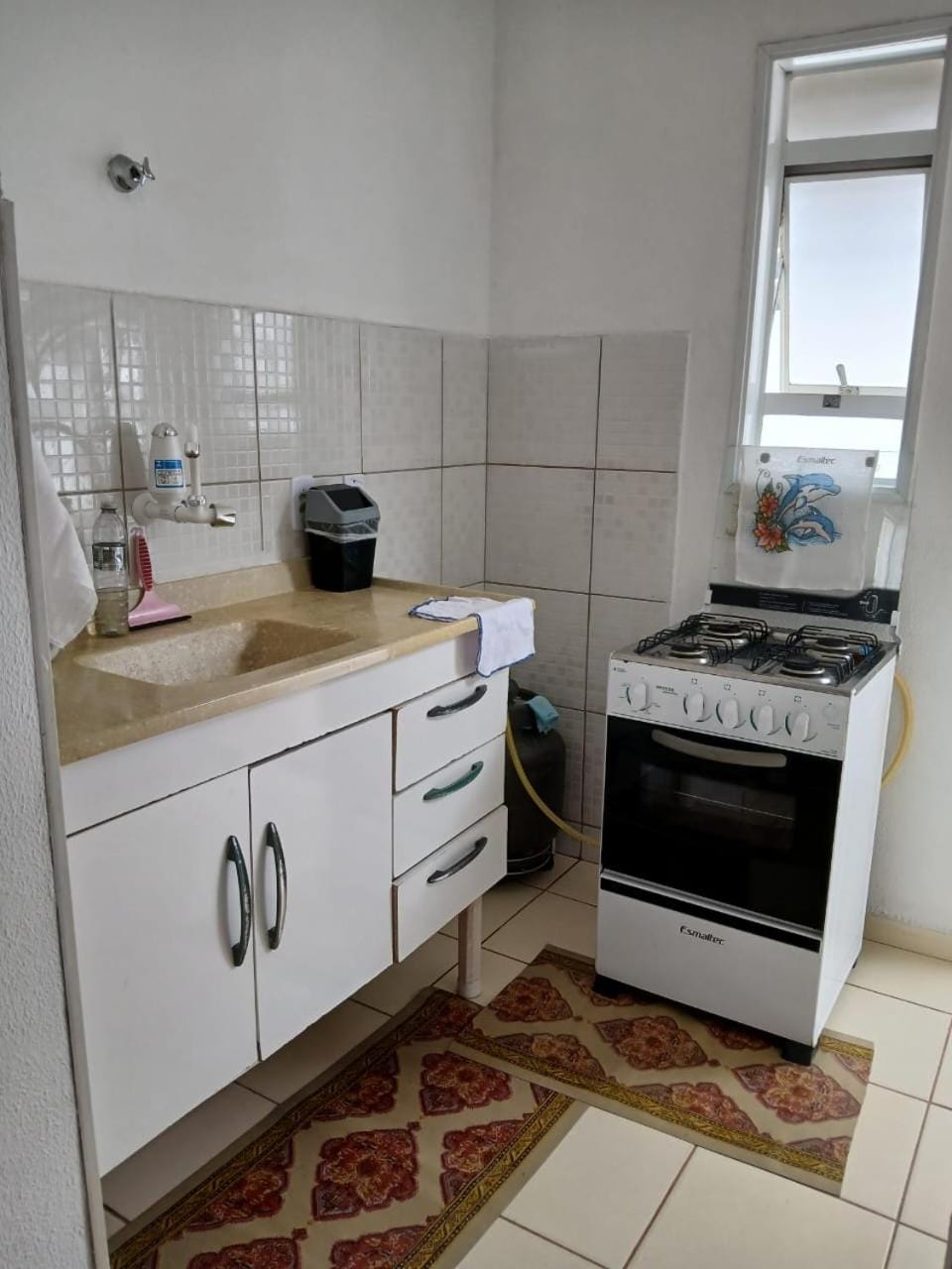 Kitchen or kitchenette, stove