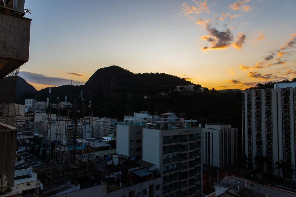 Condomínio Edifício Estrela do Leme House in Rio de Janeiro