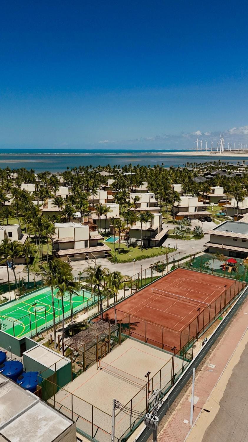 Tennis court