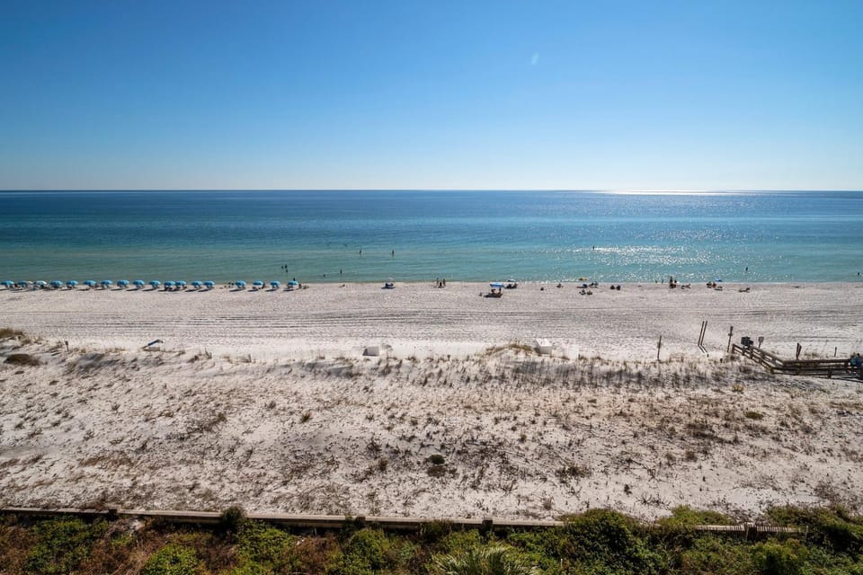 Azure 615 - Oceanfront Condo & Spectacular Penthouse Views! Apartment in Okaloosa Island