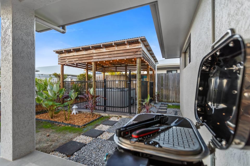 BBQ facilities, Garden, Garden view
