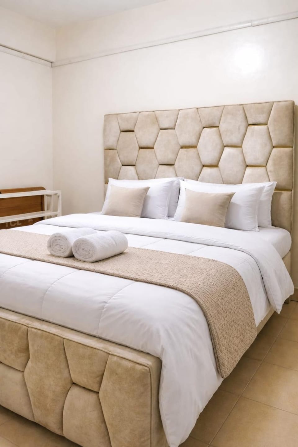 Two Bedroom in Donholm Apartment in Nairobi County