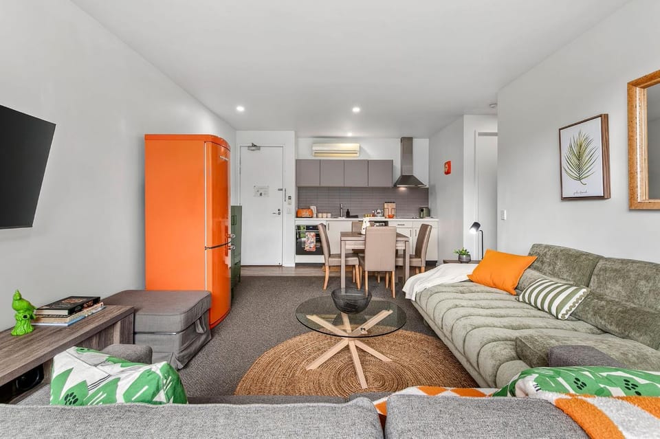 Living room, Dining area, kitchen