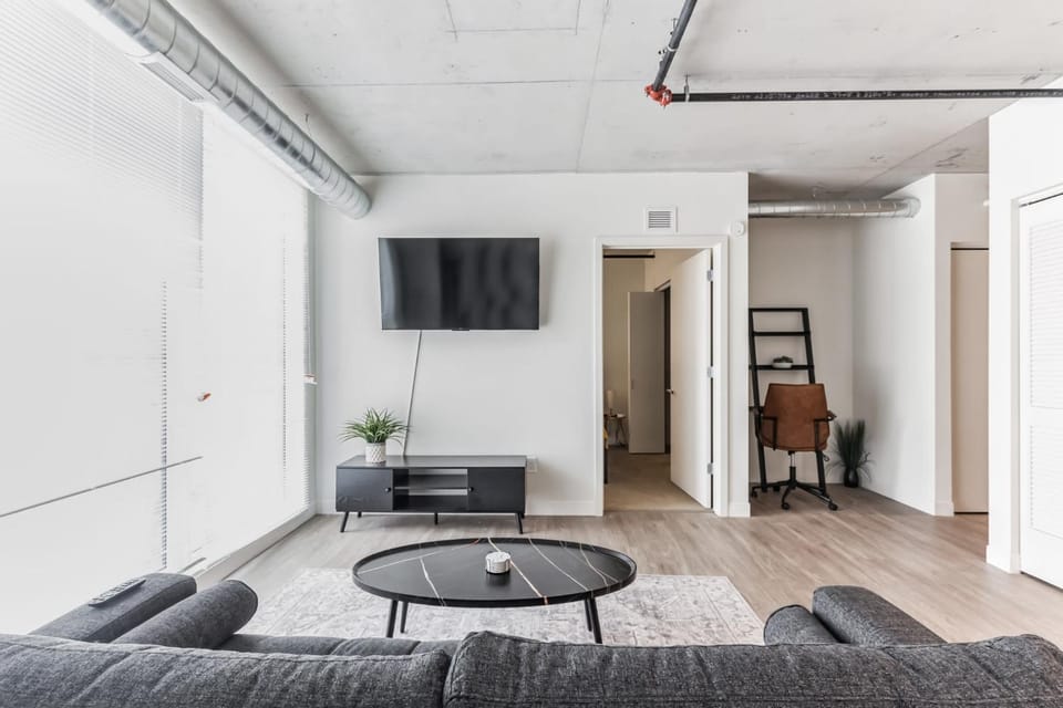 10 Brand new combined apartments with city views Apartment in Cleveland Heights