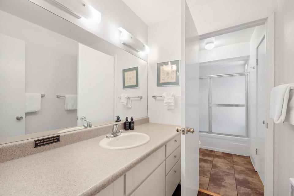 3 Bedroom Kirkwood Condo – Base Camp condo Apartment in Kirkwood