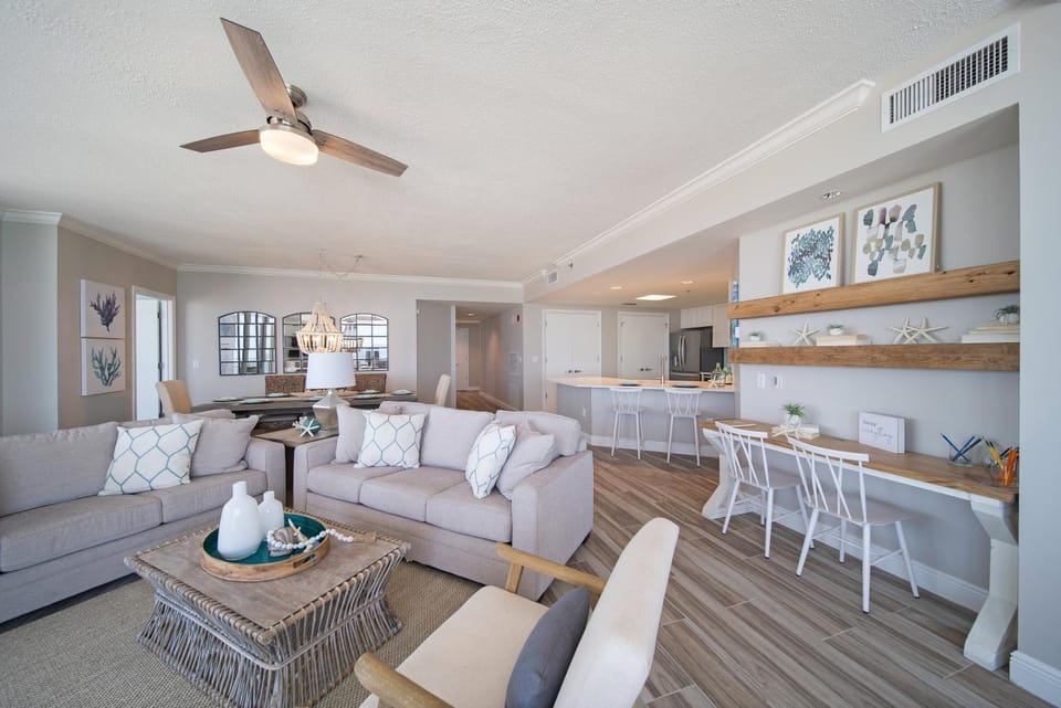 Belle Mer 1104 - Beach of Navarre Beach Luxury Retreat - Corner Condo with Gulf & Sound Views Apartment in Pensacola Beach