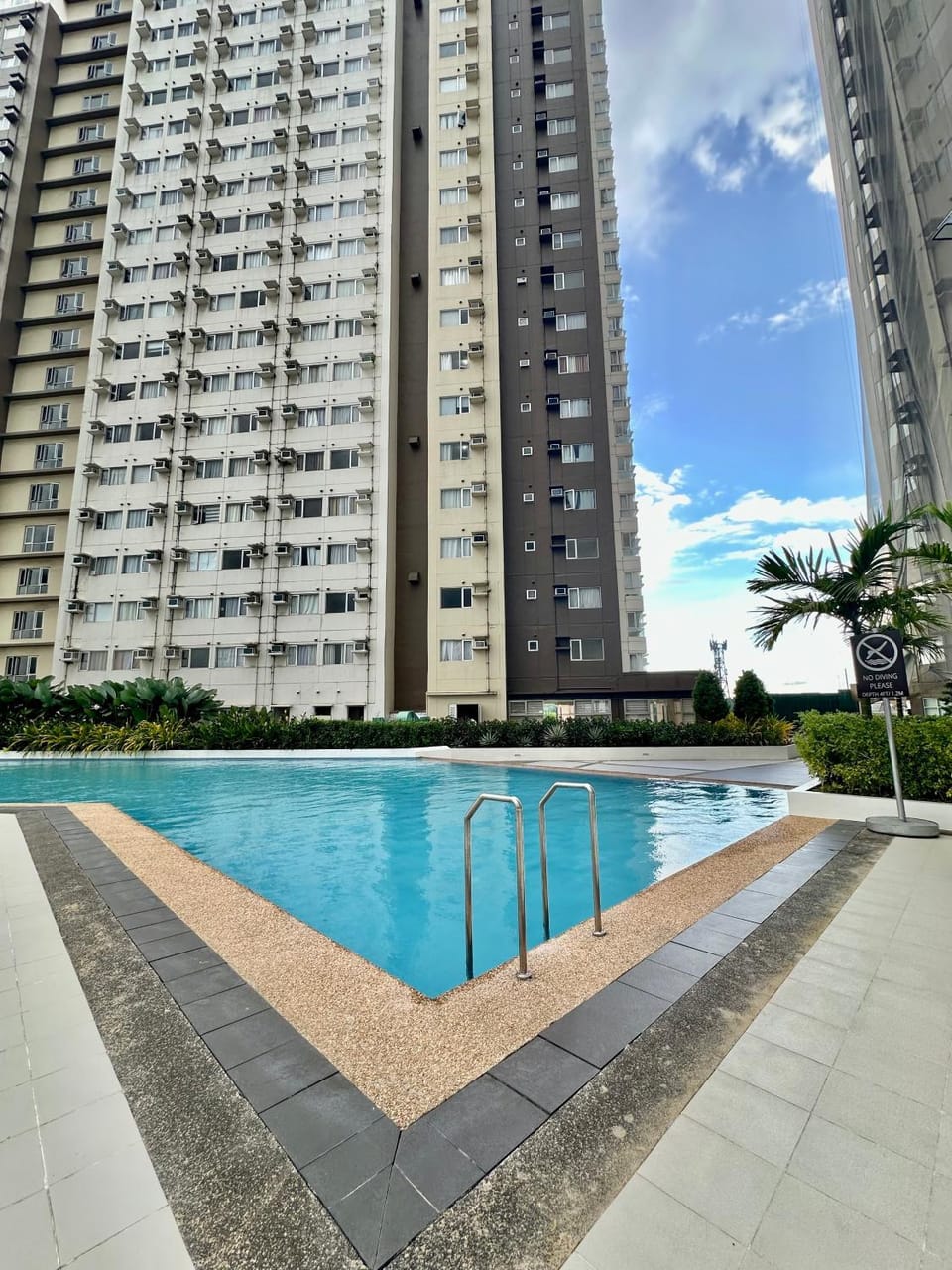 Cozy JR-1 Bedroom Unit at Avida Aspira Tower 2 Apartment in Cagayan de Oro
