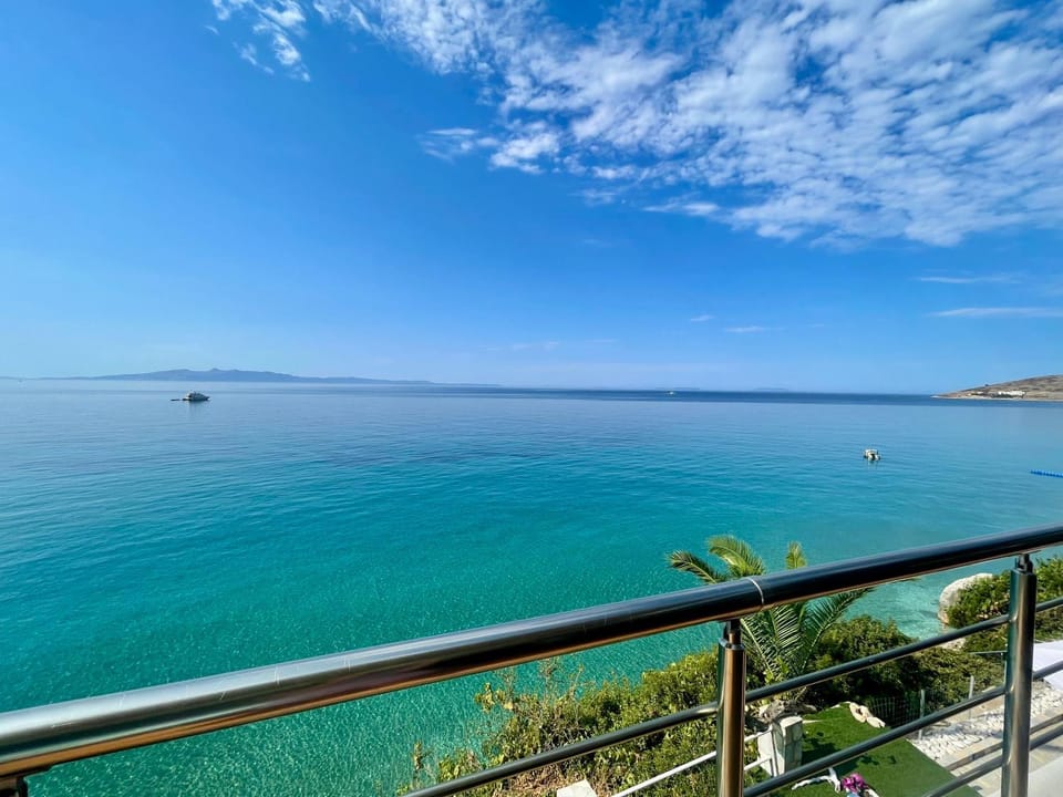 Natural landscape, View (from property/room), Balcony/Terrace, Sea view