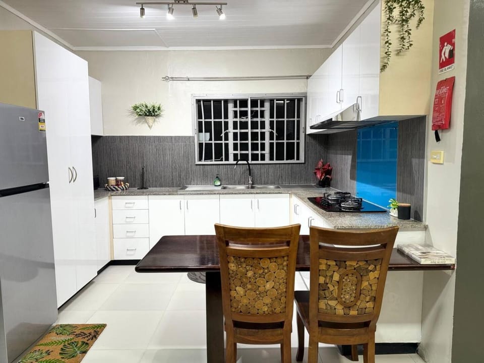 2 Bedroom Unit Near City Center Apartment in Suva