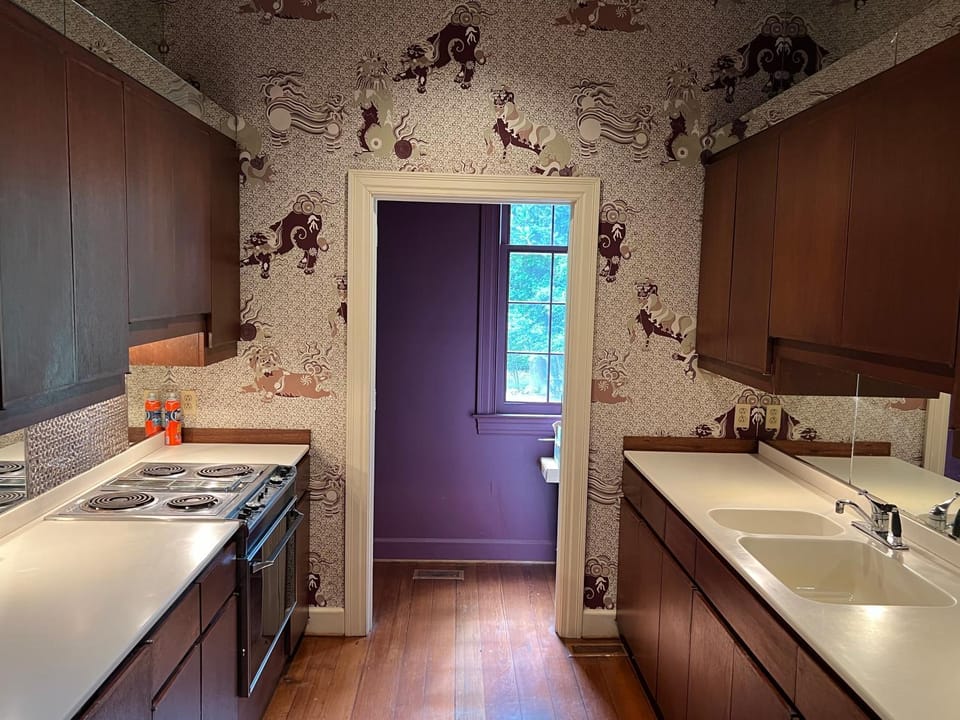 Le Chateau Apartment in Goldsboro