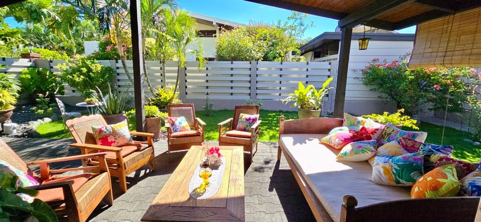 Patio, Garden view