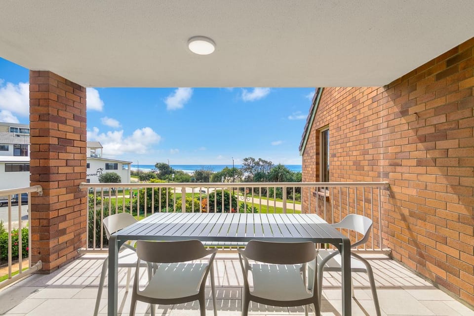 Pacific Gables 8 Apartment in Gold Coast