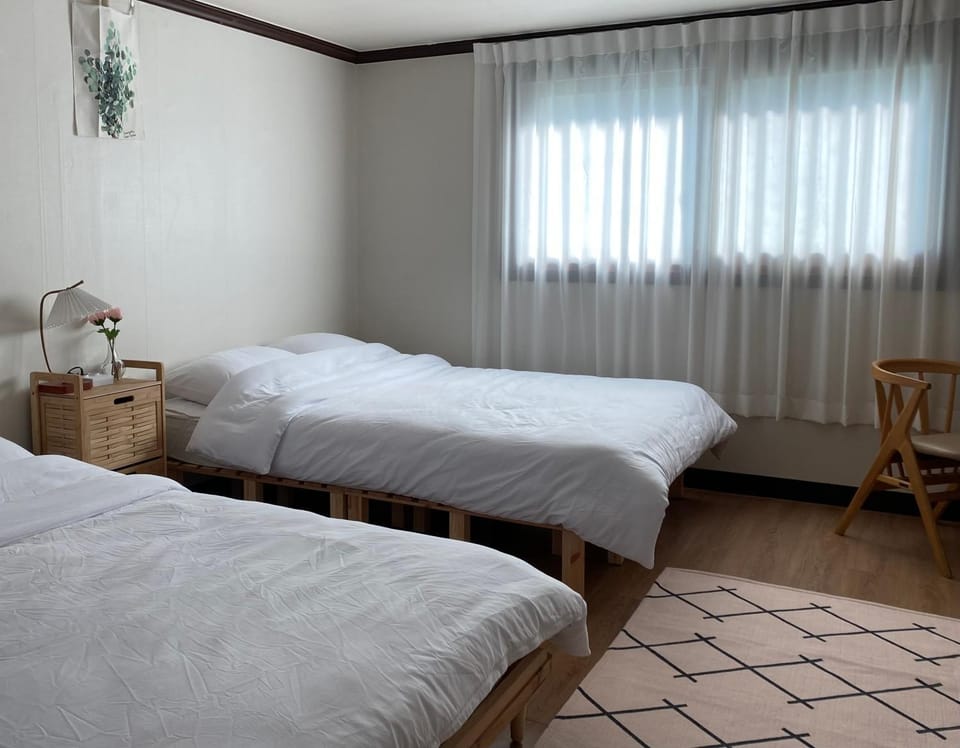 House like a Cloud Bed and Breakfast in Seoul