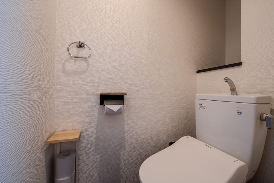 Bloomsbury Apartment in Osaka