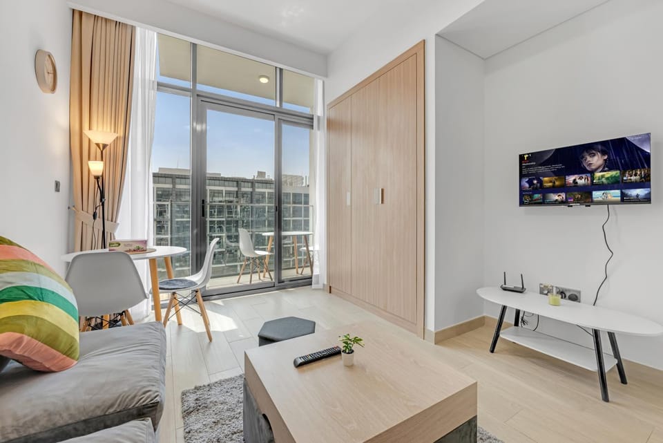 Waves - Stylish and Comfy Couples Retreat Apt with Balcony Apartment in Dubai