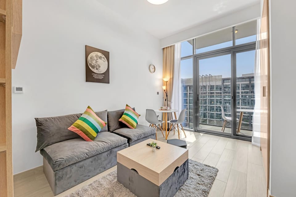 Waves - Stylish and Comfy Couples Retreat Apt with Balcony Apartment in Dubai