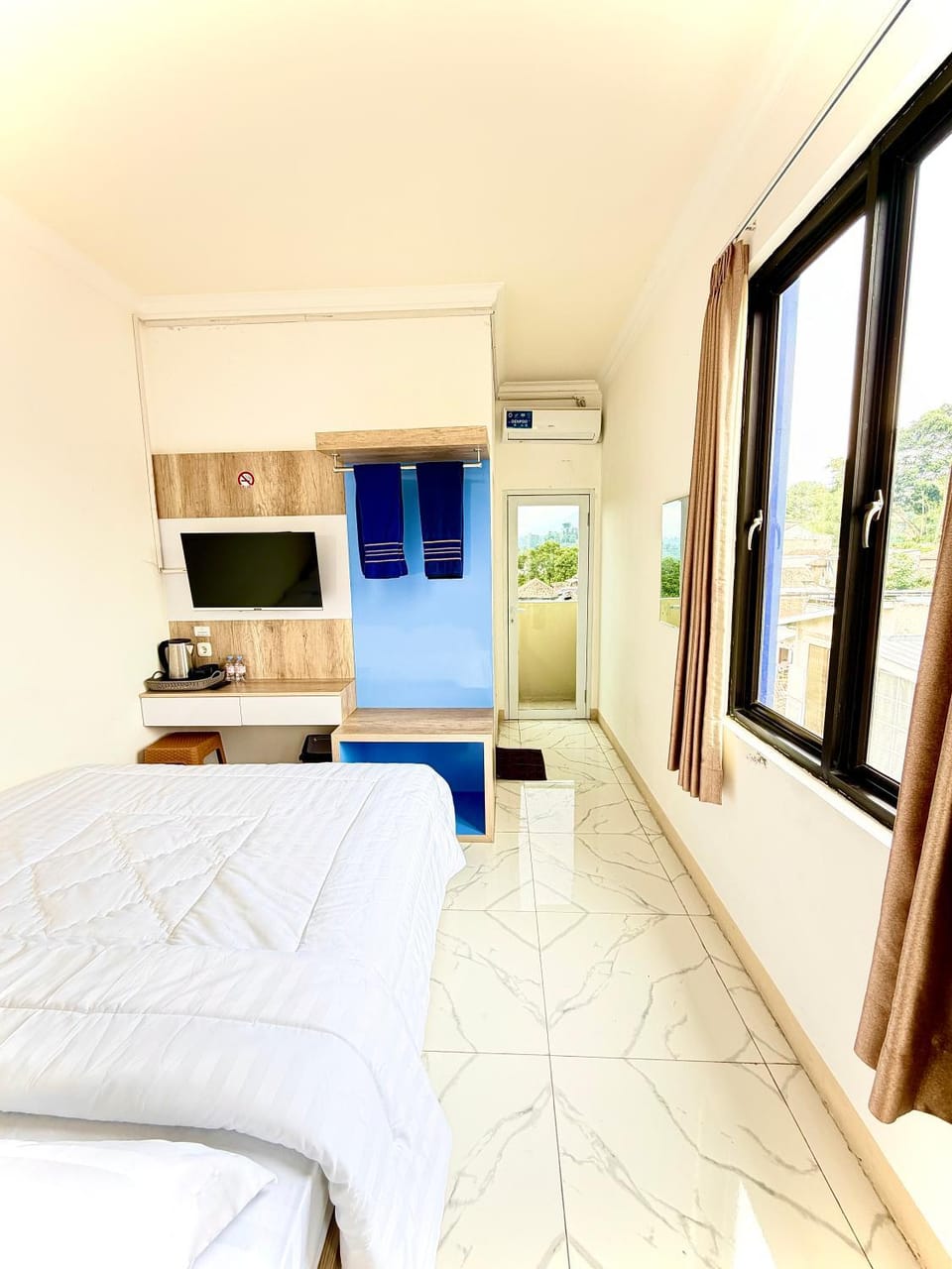 Hotel Asia Express near Farmhouse Lembang Hotel in Lembang