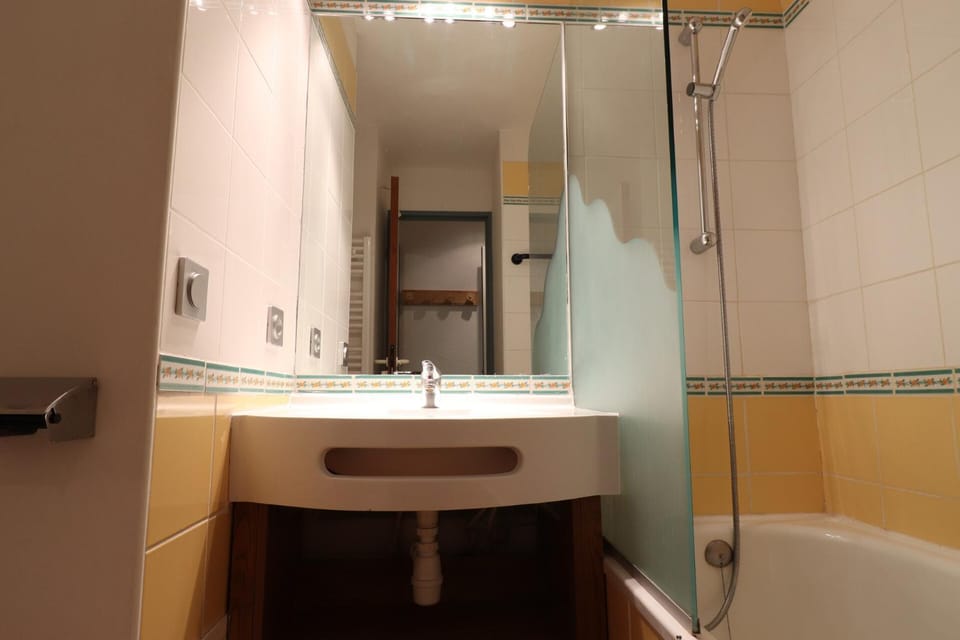 Résidence Pralin - CHARMANT STUDIO SUR LES PISTES - PROCHE DES COMMERCES MAE-7403 Apartment in Les Allues