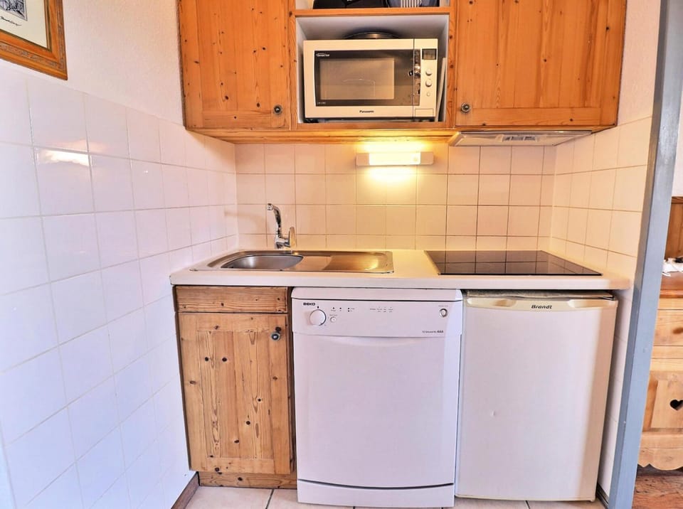 Résidence Grand Bois A - CONFORTABLE 2 PIECES, SKIS AUX PIEDS ET PROCHE DES COMMERCES MAE-2044 Apartment in Les Allues
