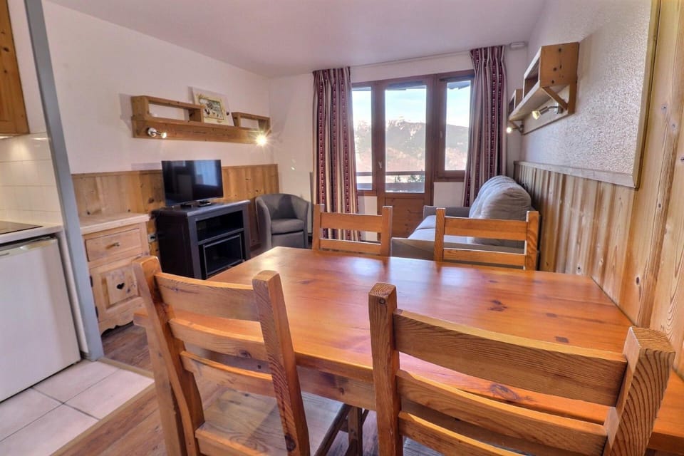 Résidence Grand Bois A - CONFORTABLE 2 PIECES, SKIS AUX PIEDS ET PROCHE DES COMMERCES MAE-2044 Apartment in Les Allues