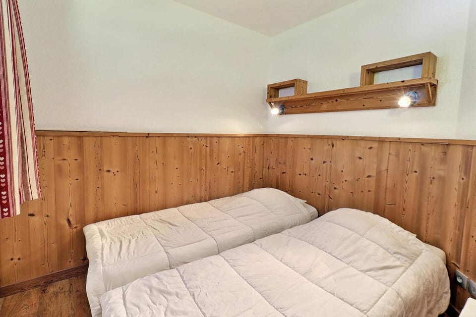 Résidence Grand Bois A - CONFORTABLE 2 PIECES, SKIS AUX PIEDS ET PROCHE DES COMMERCES MAE-2054 Apartment in Les Allues