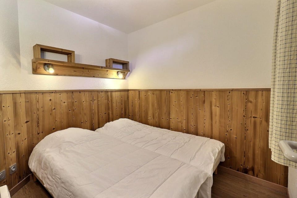 Résidence Grand Bois A - CONFORTABLE 2 PIECES, SKIS AUX PIEDS ET PROCHE DES COMMERCES MAE-2124 Apartment in Les Allues