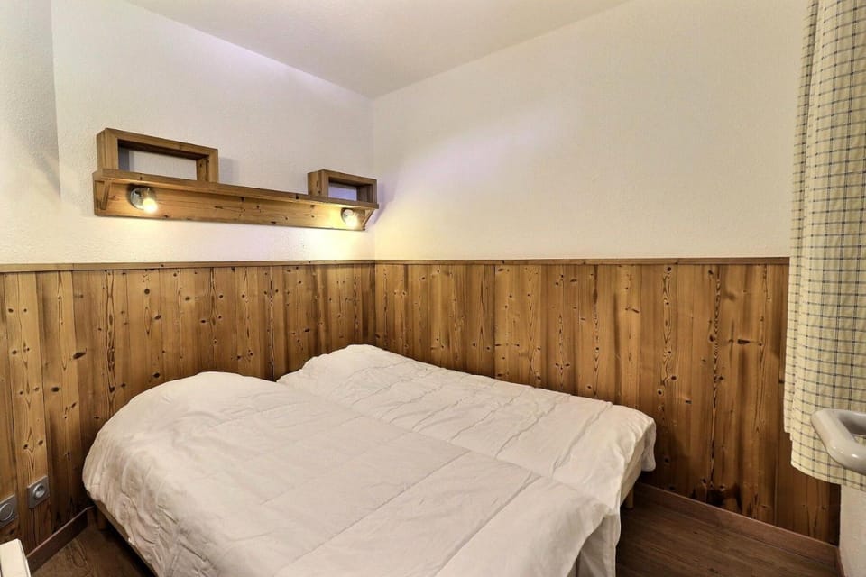 Résidence Grand Bois A - CONFORTABLE 2 PIECES, SKIS AUX PIEDS ET PROCHE DES COMMERCES MAE-2124 Apartment in Les Allues