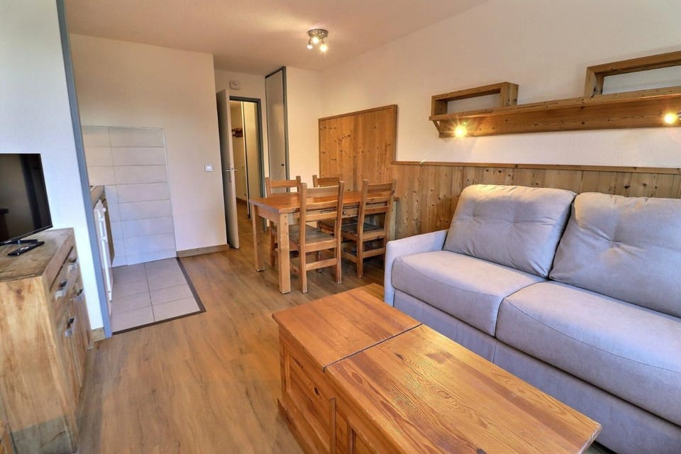 Résidence Grand Bois A - CONFORTABLE 2 PIECES, SKIS AUX PIEDS ET PROCHE DES COMMERCES MAE-2134 Apartment in Les Allues
