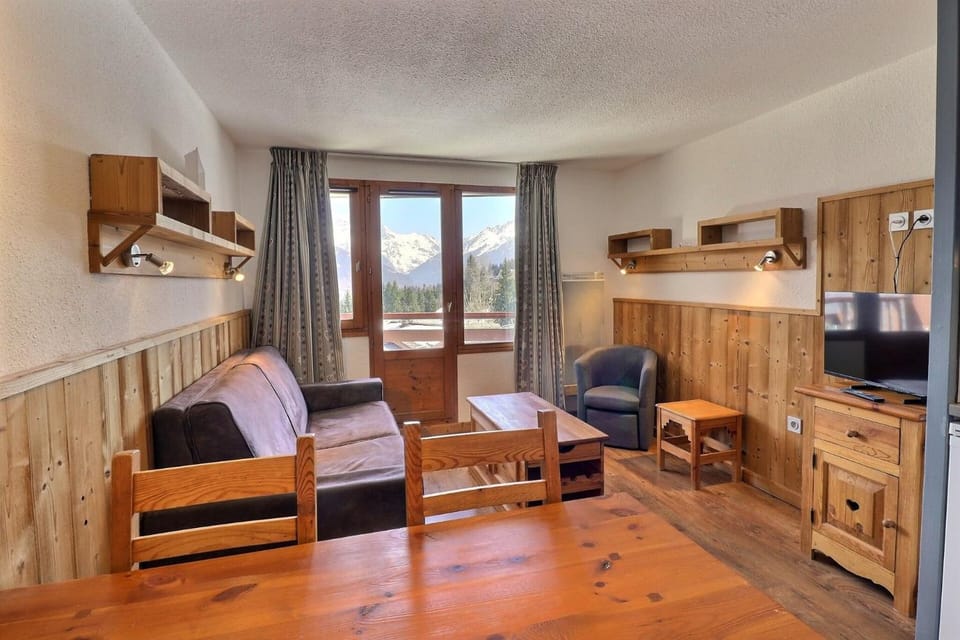 Résidence Grand Bois A - CONFORTABLE 2 PIECES, SKIS AUX PIEDS ET PROCHE DES COMMERCES MAE-2144 Apartment in Les Allues