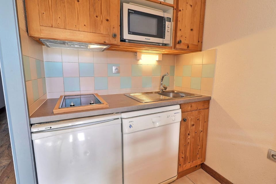 Résidence Grand Bois A - CONFORTABLE 2 PIECES, SKIS AUX PIEDS ET PROCHE DES COMMERCES MAE-2154 Apartment in Les Allues